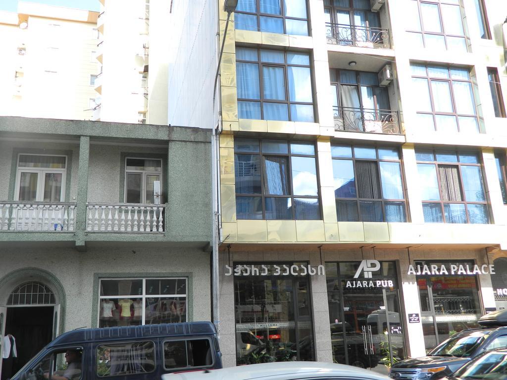 Chemi Saxli Apartment Batumi Exterior foto